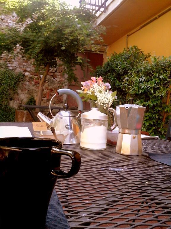 Il Cortiletto Dei Capperi Bed and Breakfast Gassino Torinese Esterno foto