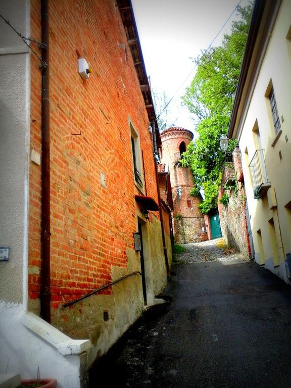 Il Cortiletto Dei Capperi Bed and Breakfast Gassino Torinese Esterno foto