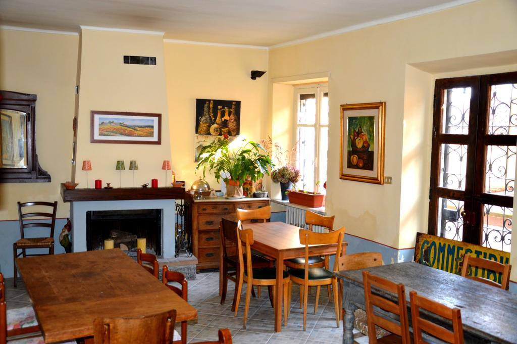 Il Cortiletto Dei Capperi Bed and Breakfast Gassino Torinese Esterno foto